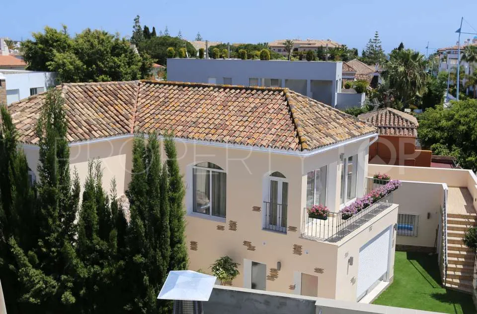 For sale San Pedro de Alcantara villa