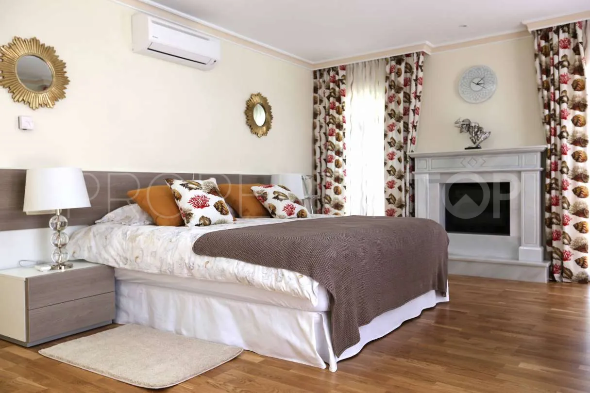 For sale San Pedro de Alcantara villa