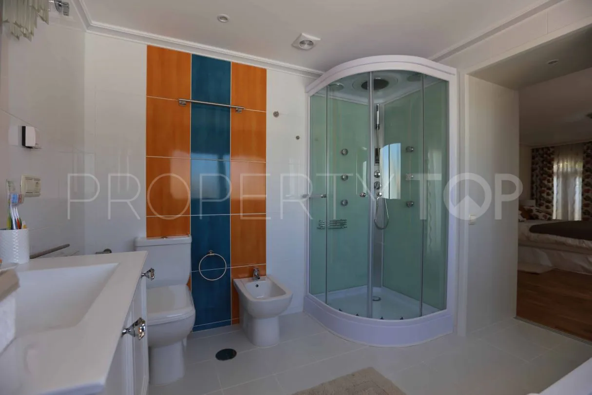 For sale San Pedro de Alcantara villa