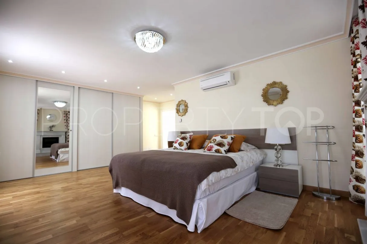 For sale San Pedro de Alcantara villa