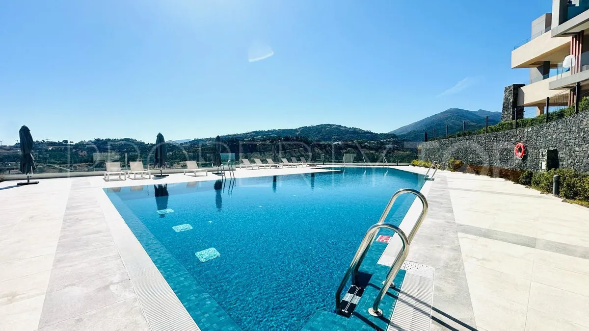 Buy apartment with 4 bedrooms in Real de La Quinta