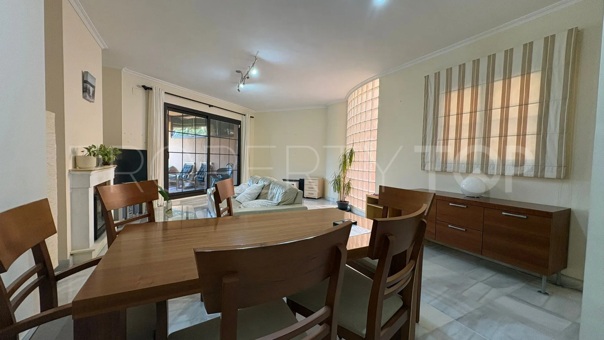Hacienda del Sol, apartamento de 2 dormitorios en venta
