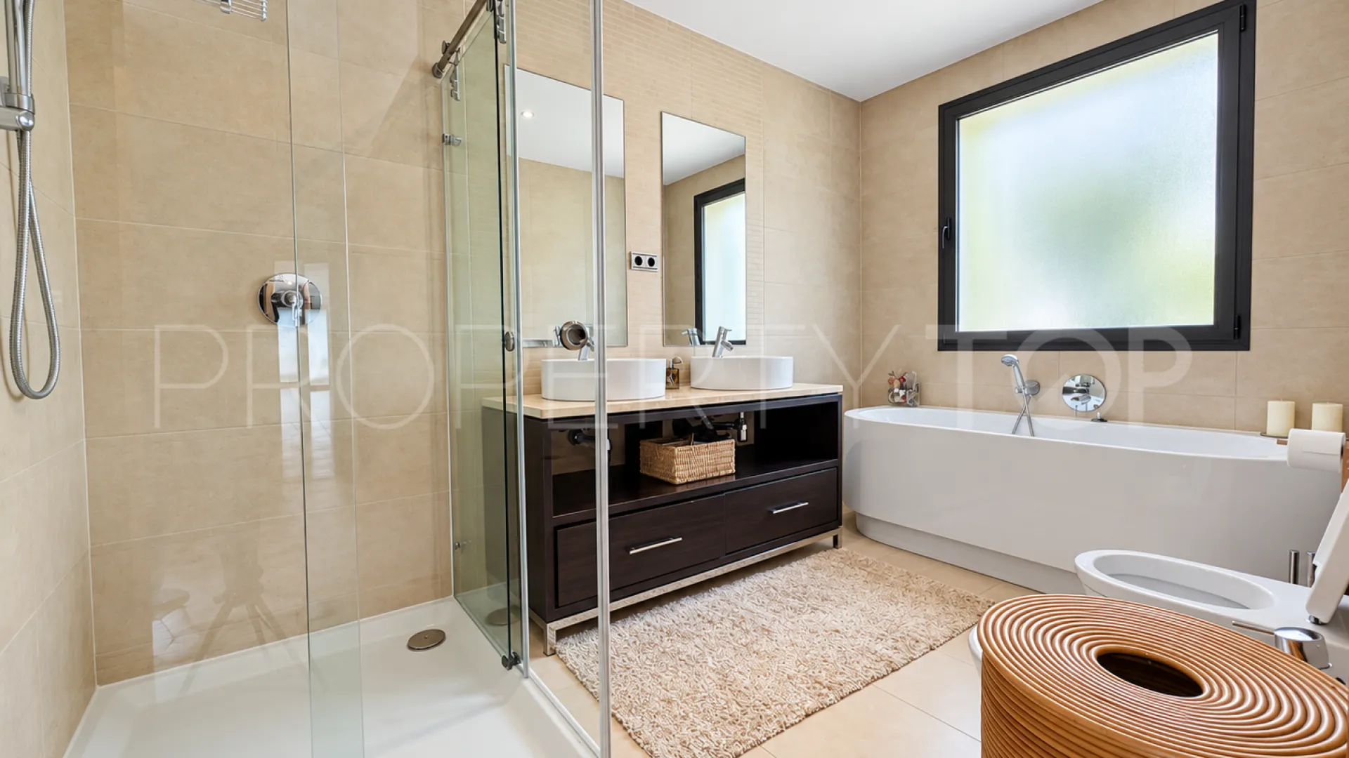 Ático en venta en Los Altos de los Monteros