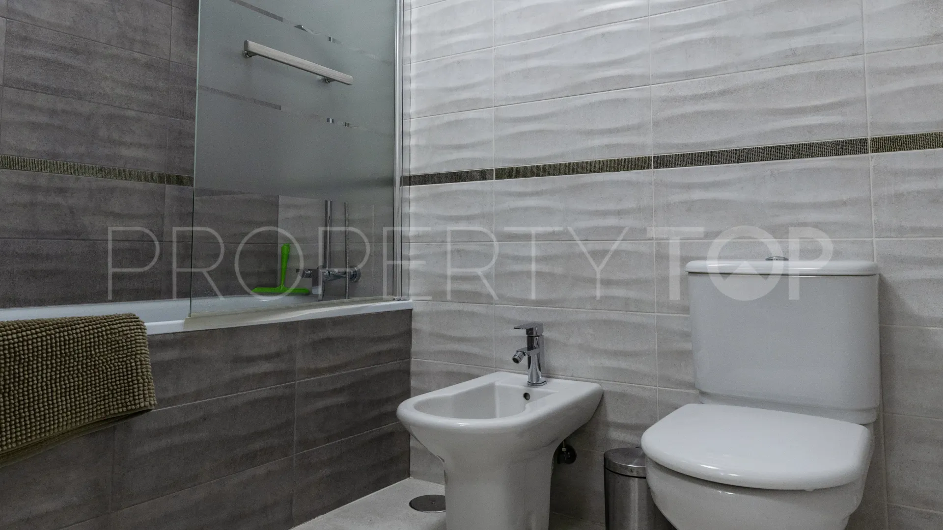 3 bedrooms Benalmadena Costa apartment for sale