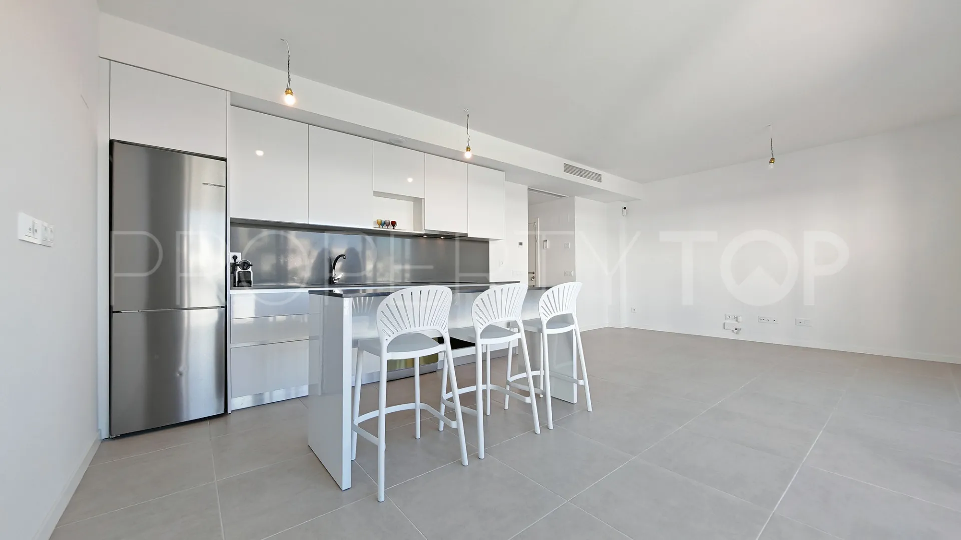 Cancelada, apartamento en venta de 2 dormitorios