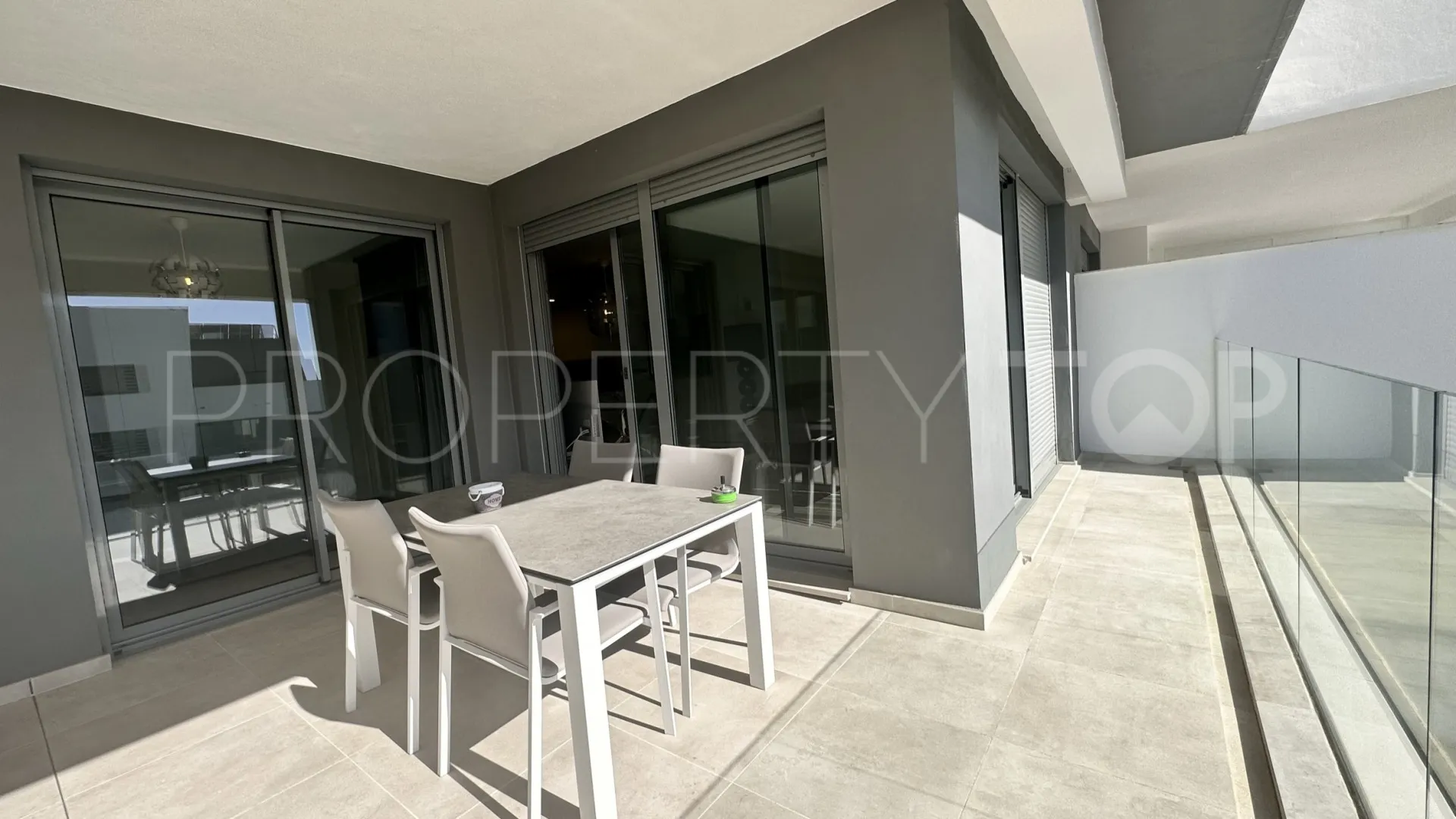 Apartamento en venta de 2 dormitorios en Selwo
