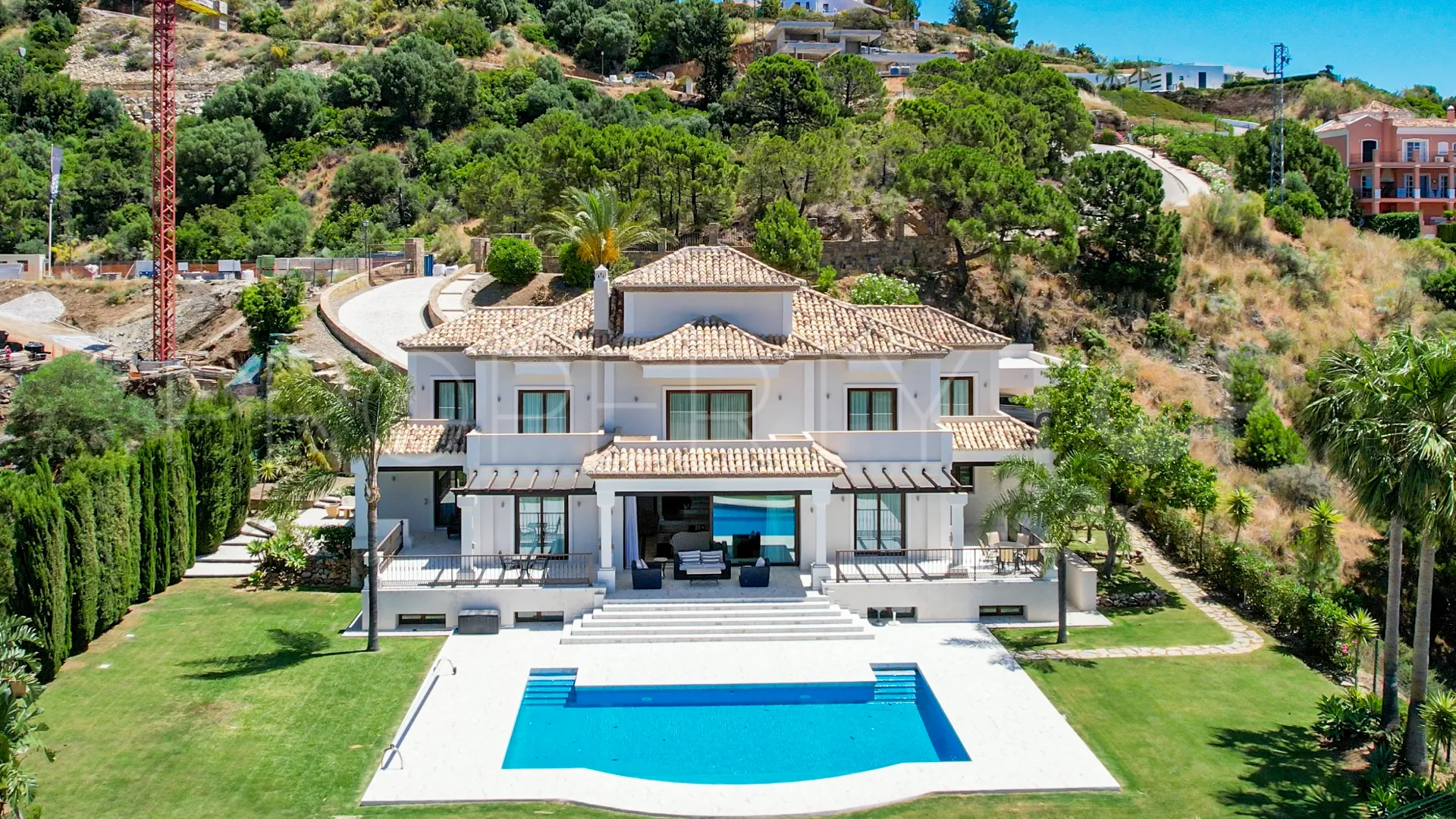 For sale Monte Mayor villa