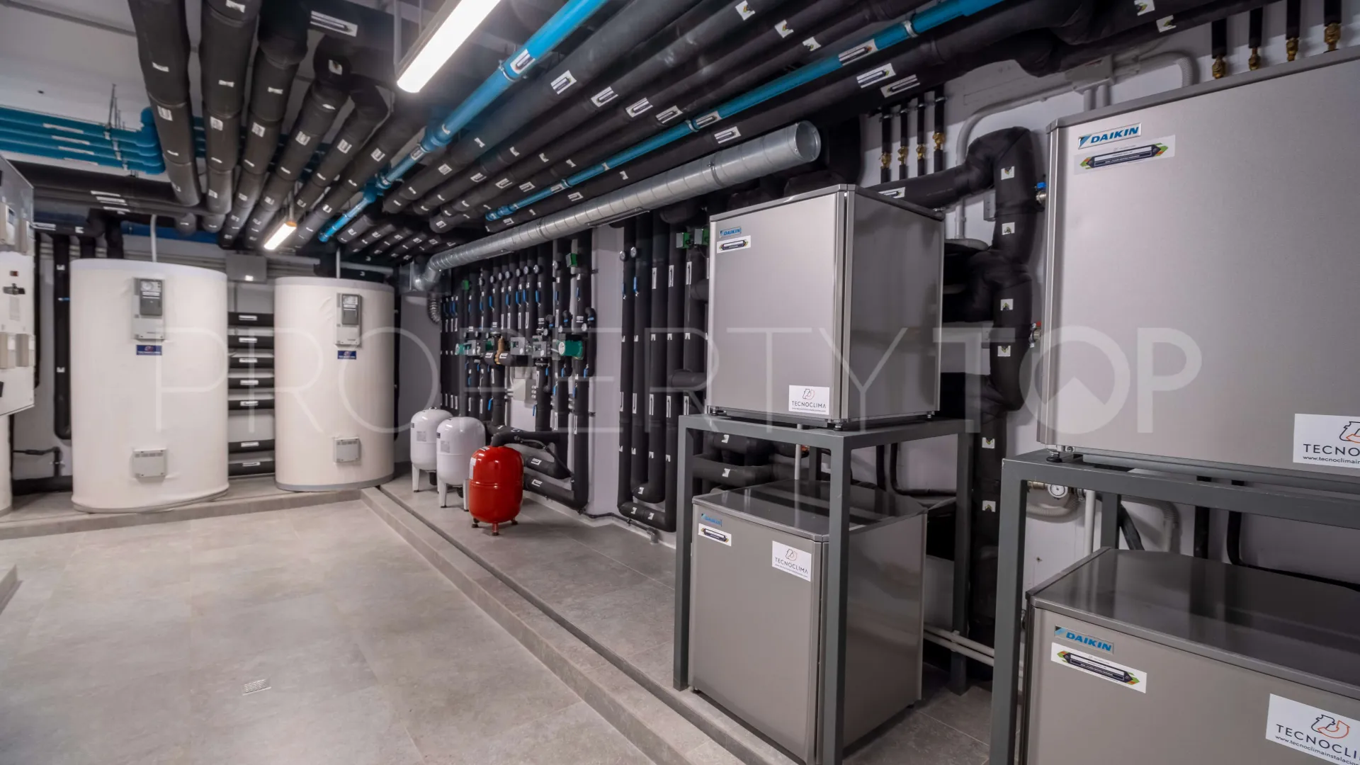 For sale La Reserva de Alcuzcuz villa with 12 bedrooms