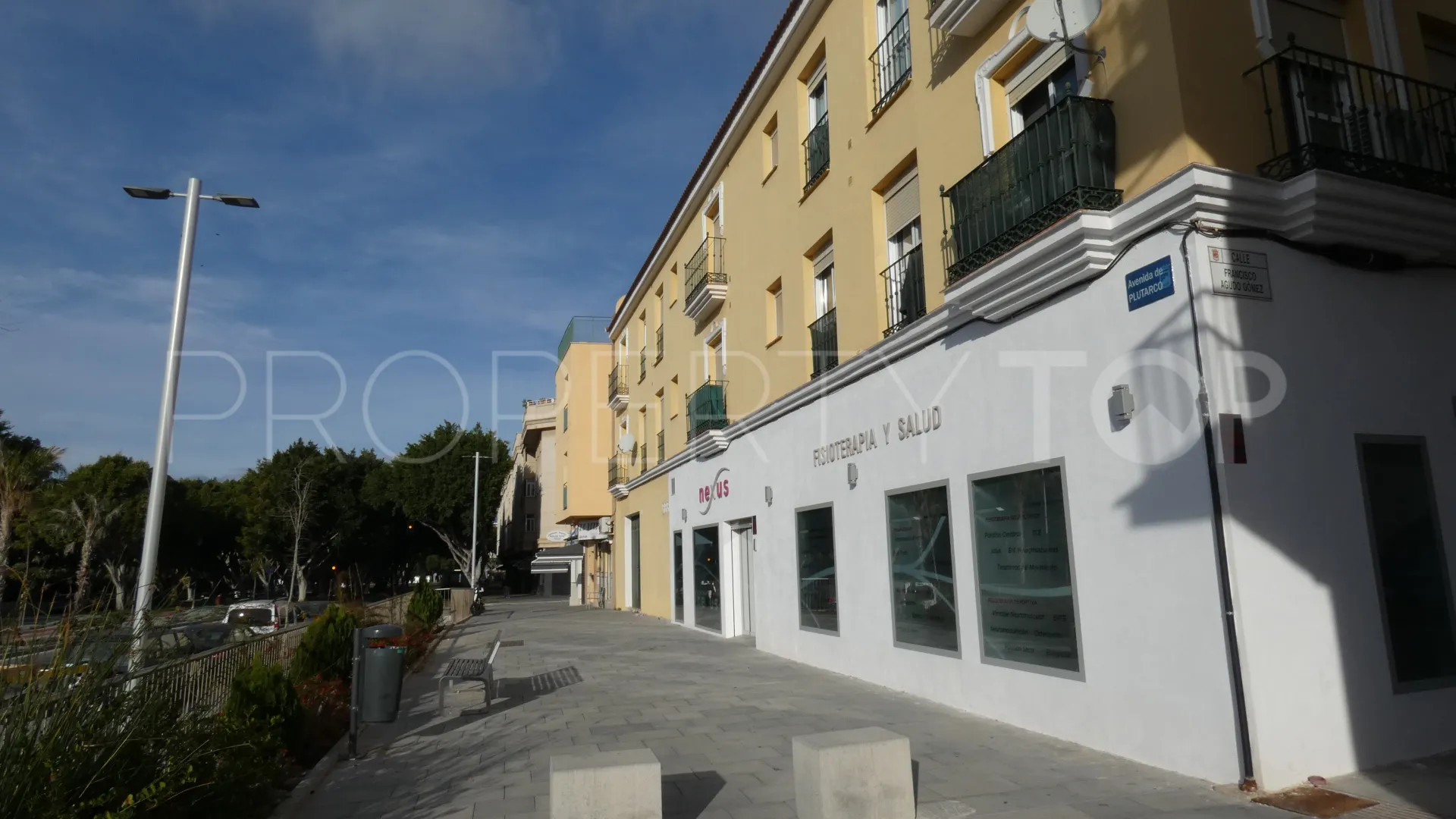 Buy Malaga - Teatinos commercial premises