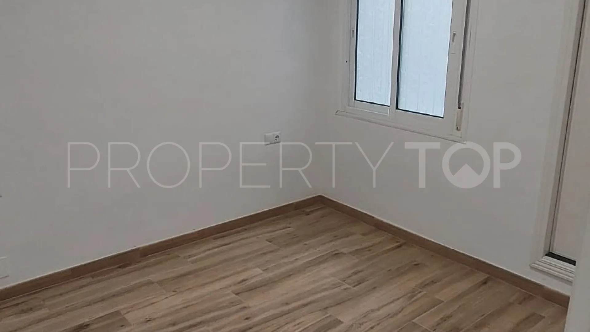 2 bedrooms ground floor apartment in Las Lagunas for sale