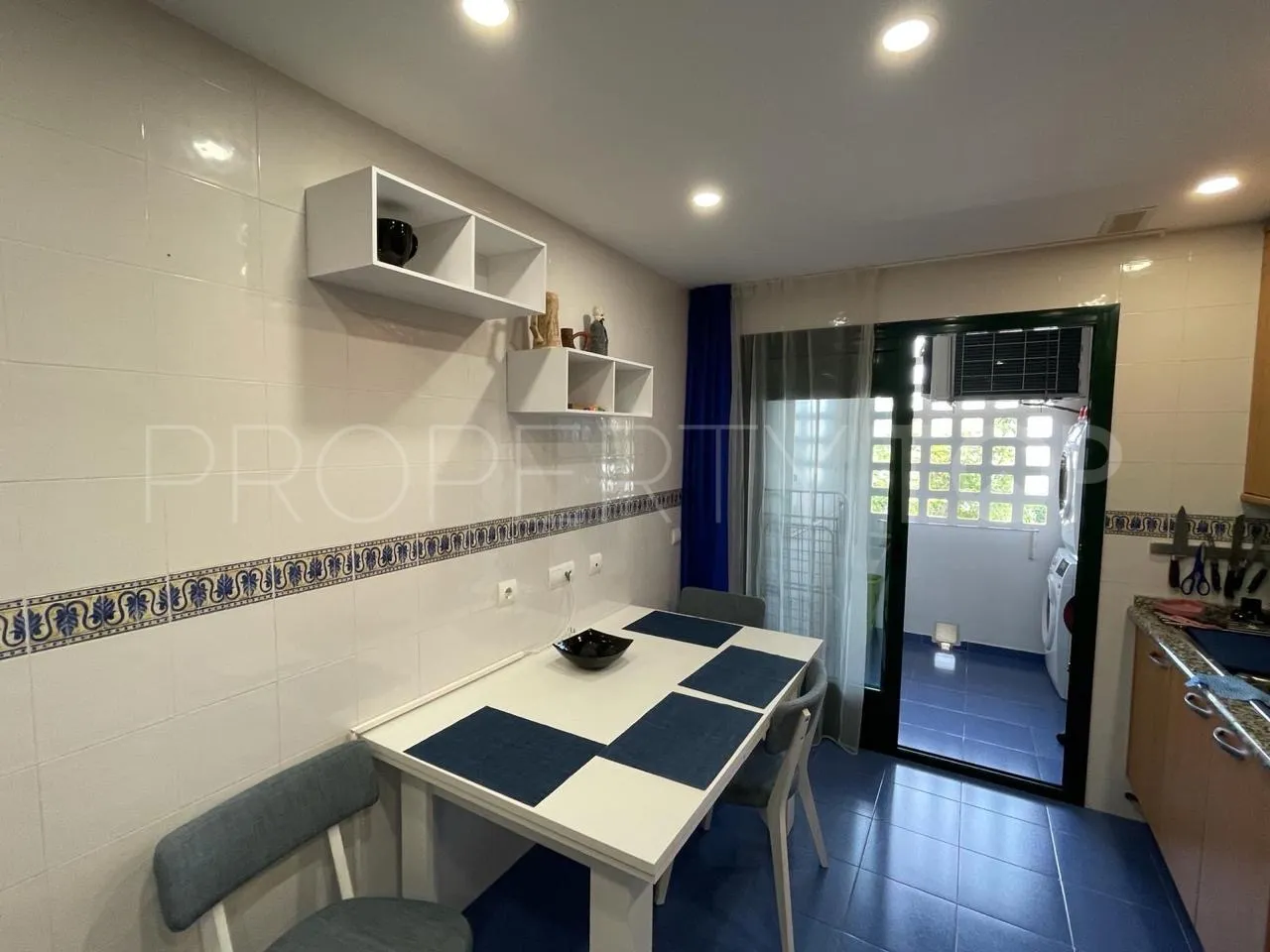 Apartment in Los Jazmines for sale