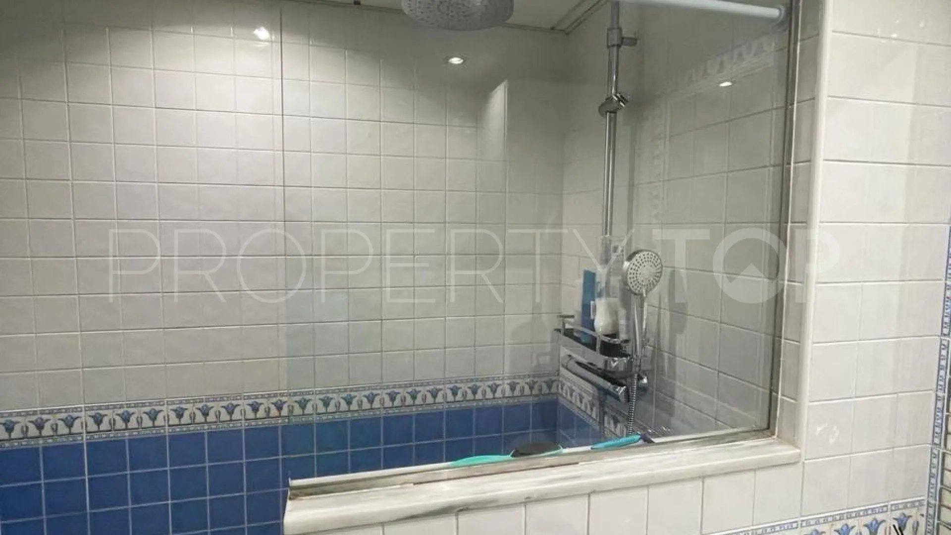 Apartment in Los Jazmines for sale