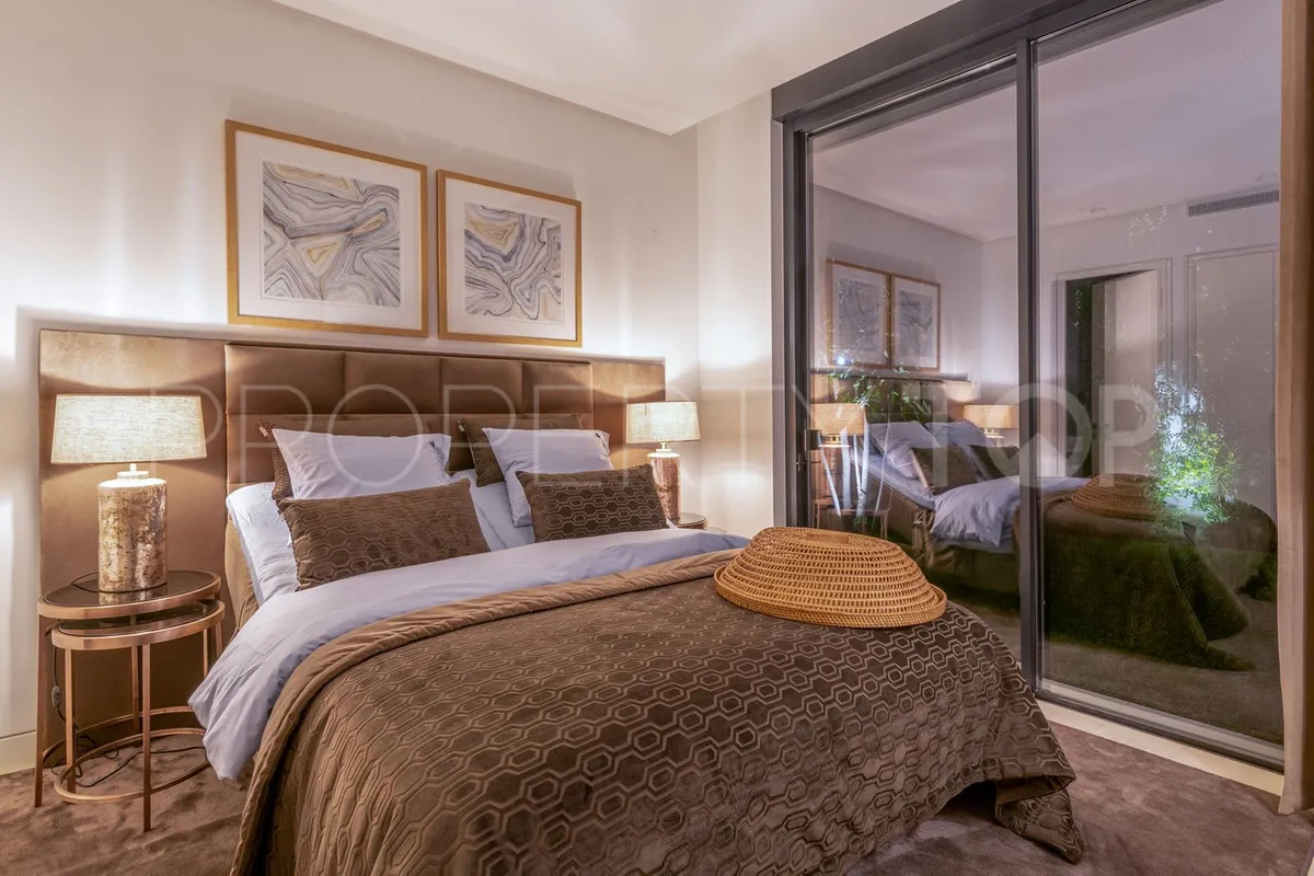 Marbella Golden Mile, villa de 5 dormitorios en venta