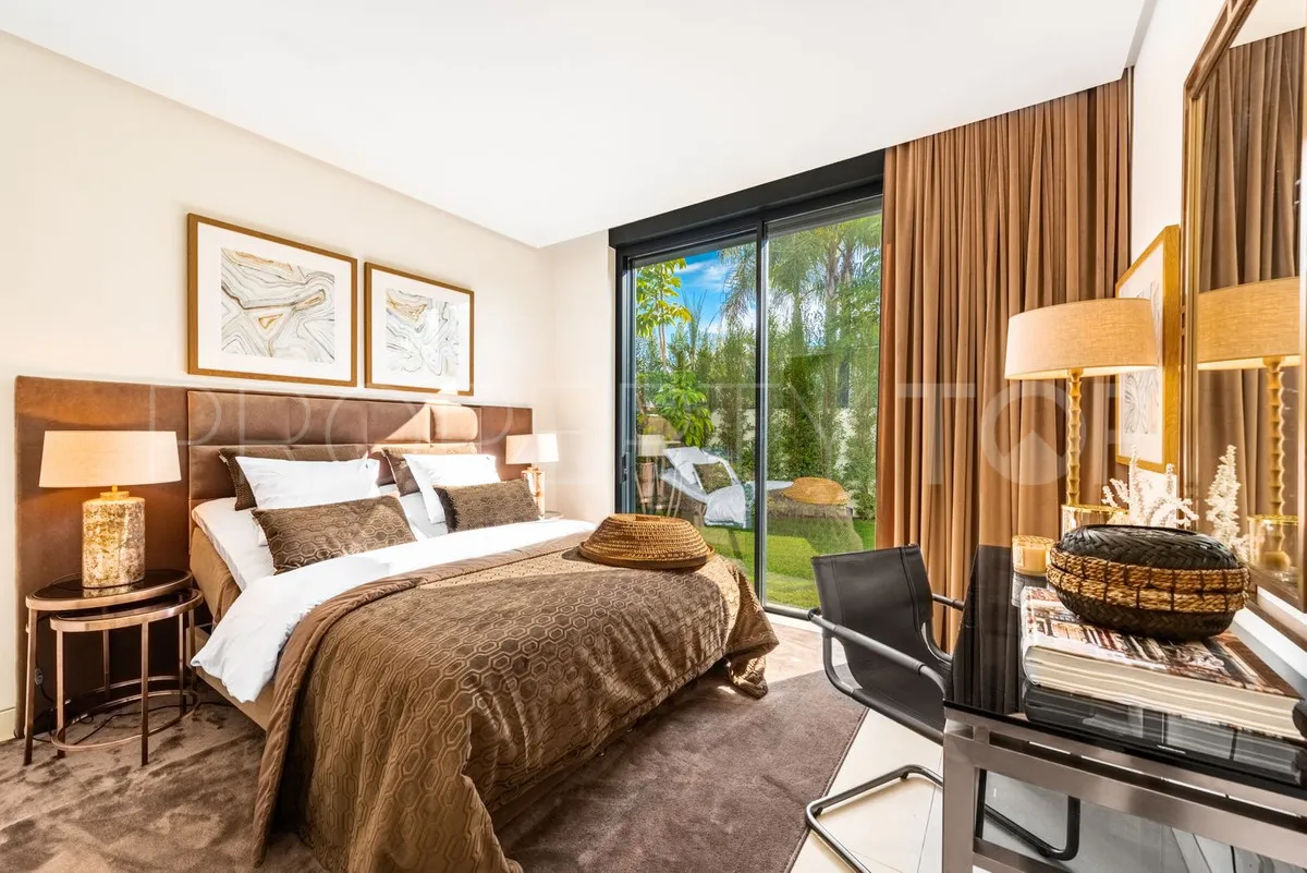 Marbella Golden Mile, villa de 5 dormitorios en venta