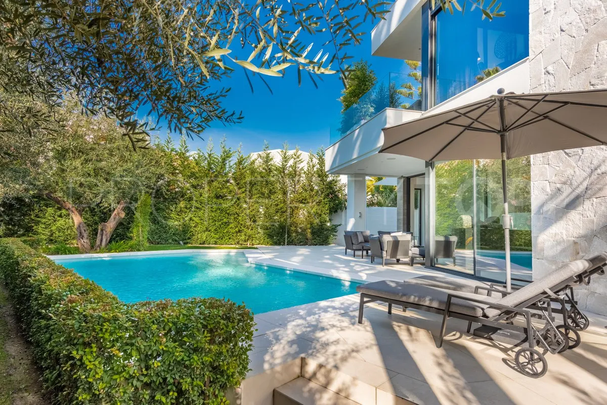 Marbella Golden Mile, villa de 5 dormitorios en venta