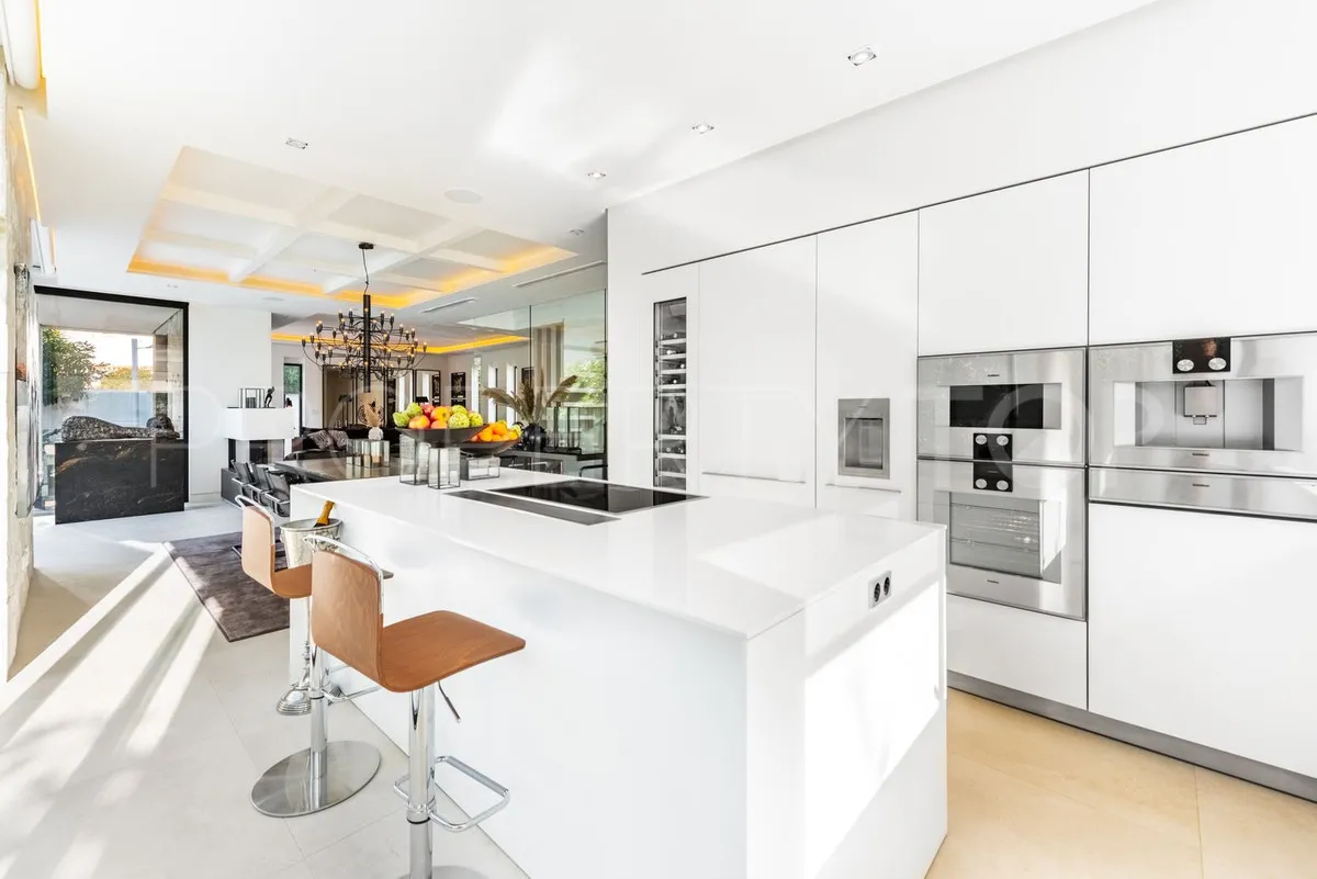 Marbella Golden Mile, villa de 5 dormitorios en venta