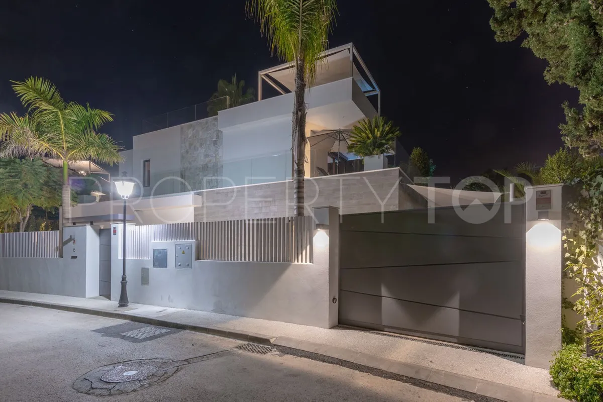 Marbella Golden Mile, villa de 5 dormitorios en venta