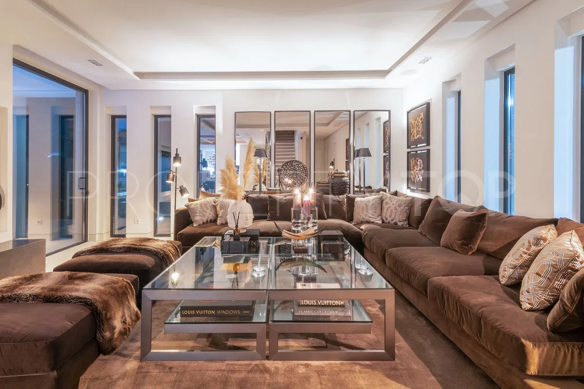 Marbella Golden Mile, villa de 5 dormitorios en venta