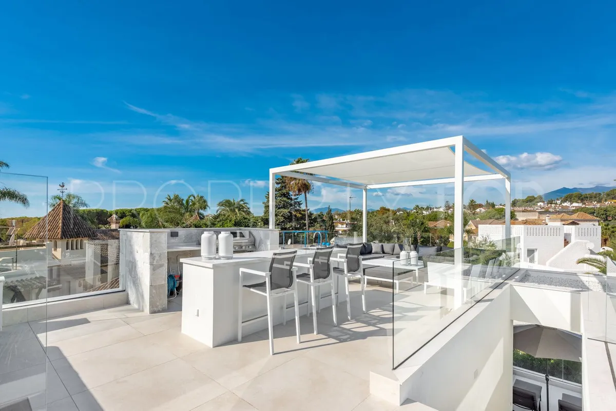 Marbella Golden Mile, villa de 5 dormitorios en venta