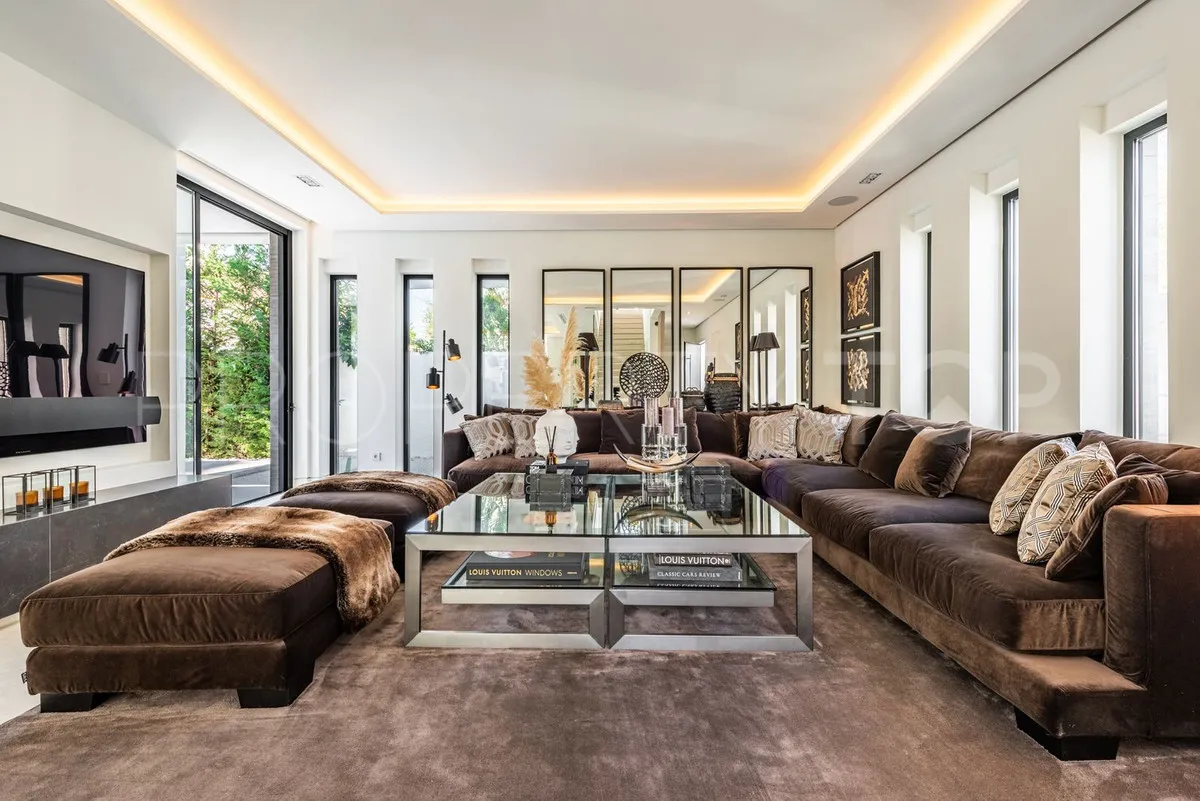 Marbella Golden Mile, villa de 5 dormitorios en venta
