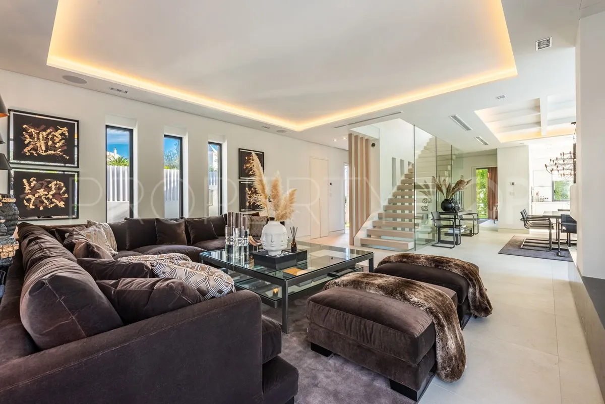 Marbella Golden Mile, villa de 5 dormitorios en venta