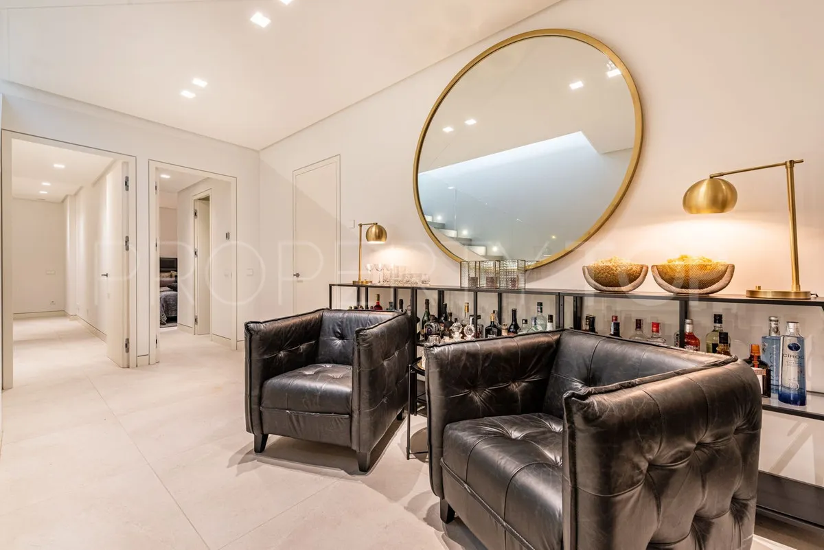 Marbella Golden Mile, villa de 5 dormitorios en venta