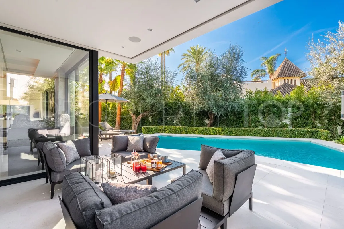 Marbella Golden Mile, villa de 5 dormitorios en venta