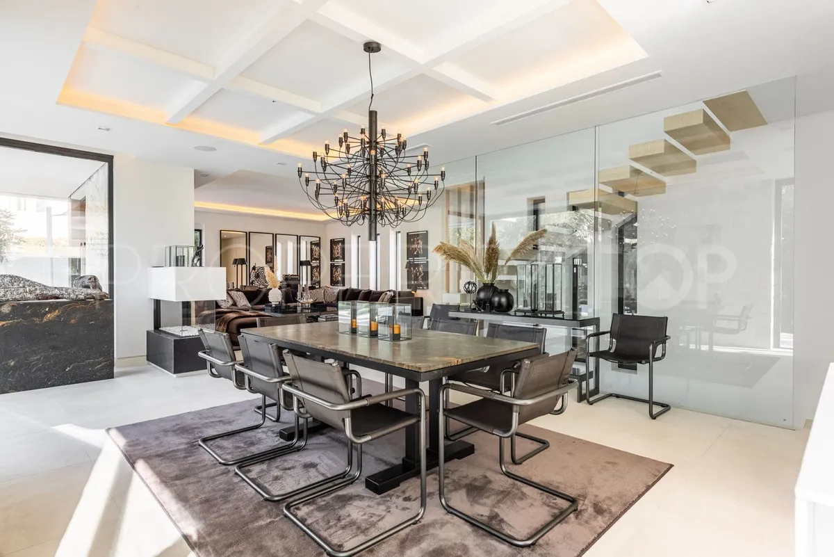 Marbella Golden Mile, villa de 5 dormitorios en venta