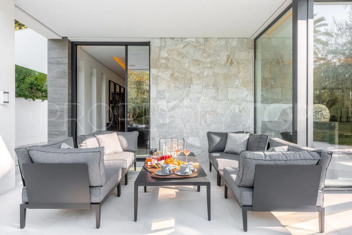 Marbella Golden Mile, villa de 5 dormitorios en venta