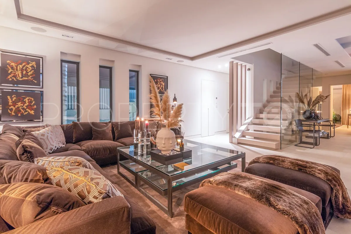 Marbella Golden Mile, villa de 5 dormitorios en venta