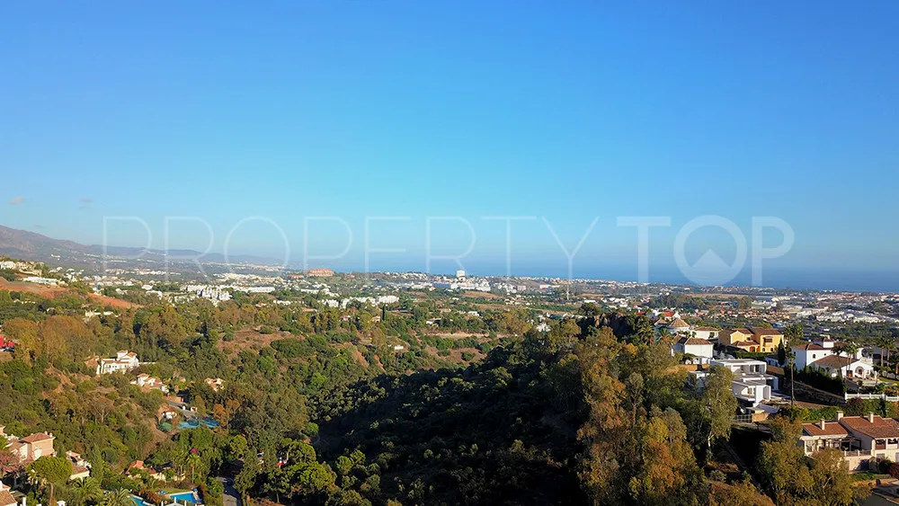 Villa a la venta de 5 dormitorios en Benahavis