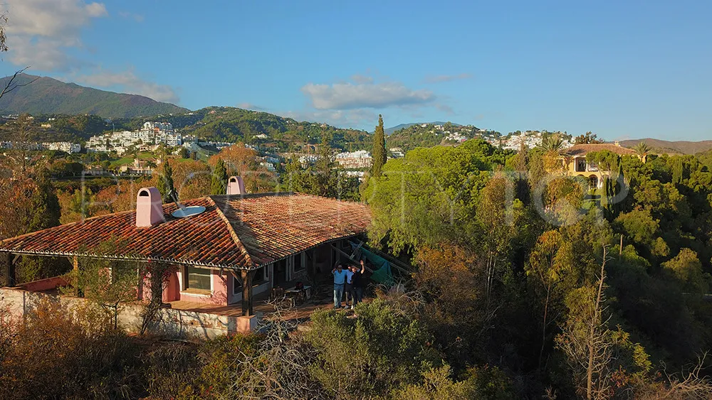 Villa a la venta de 5 dormitorios en Benahavis