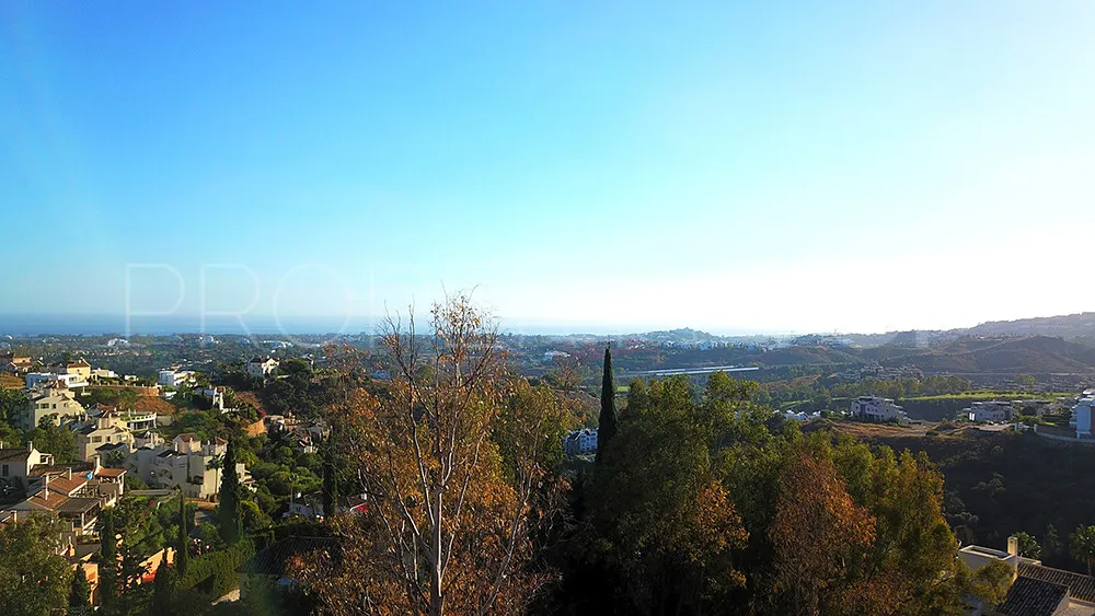 Villa a la venta de 5 dormitorios en Benahavis