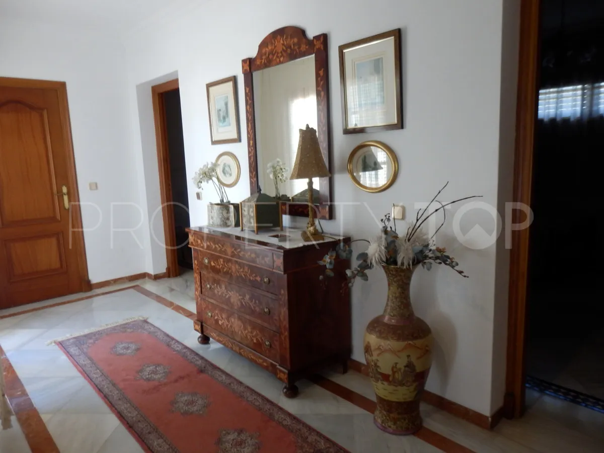 Villa en venta en Guadalmina Alta