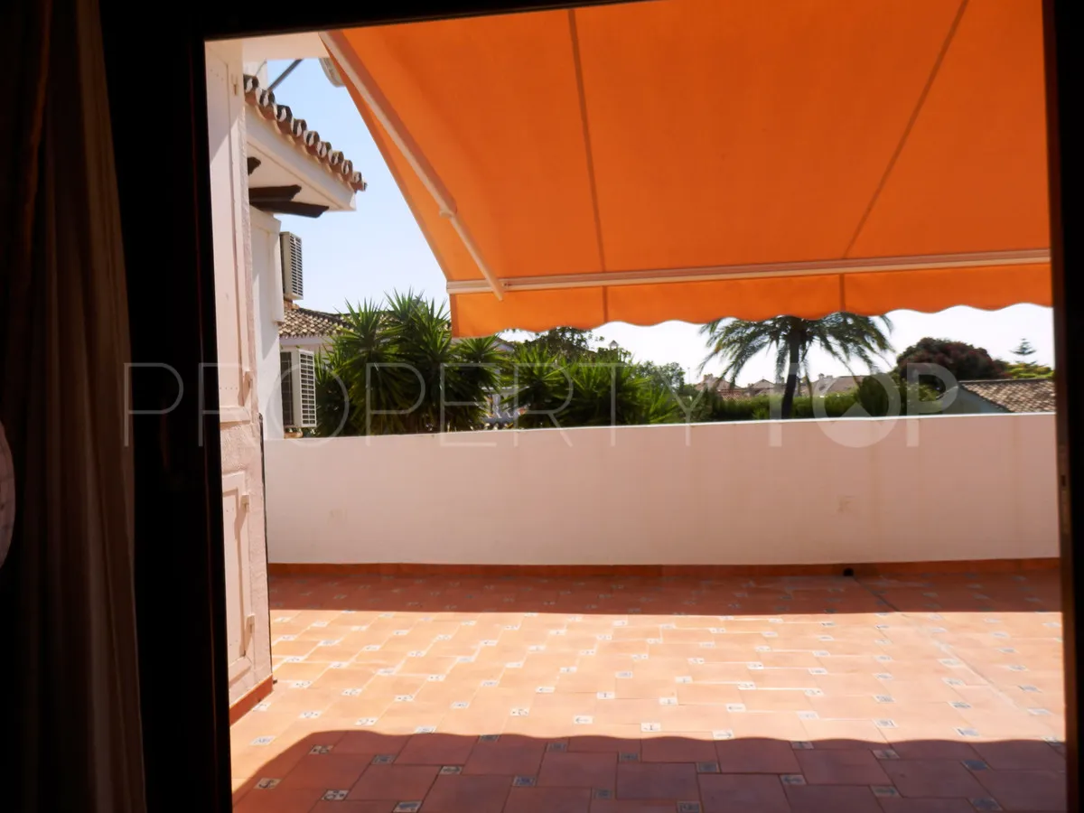 Villa en venta en Guadalmina Alta
