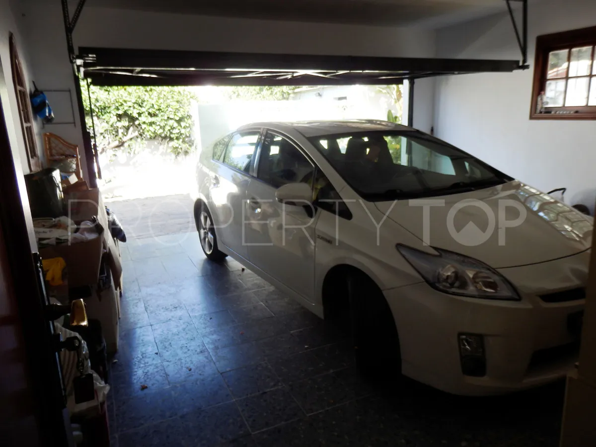 Villa en venta en Guadalmina Alta