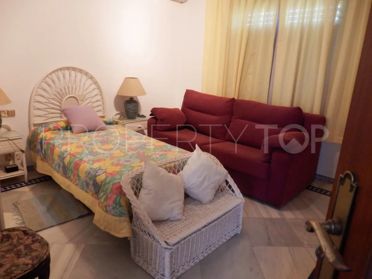 Villa en venta en Guadalmina Alta