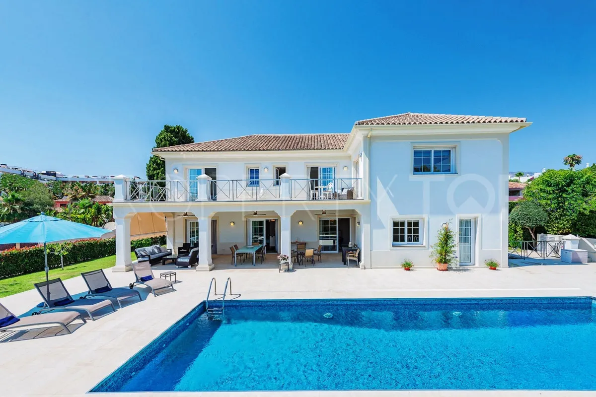 Villa en venta en Marbella Golden Mile
