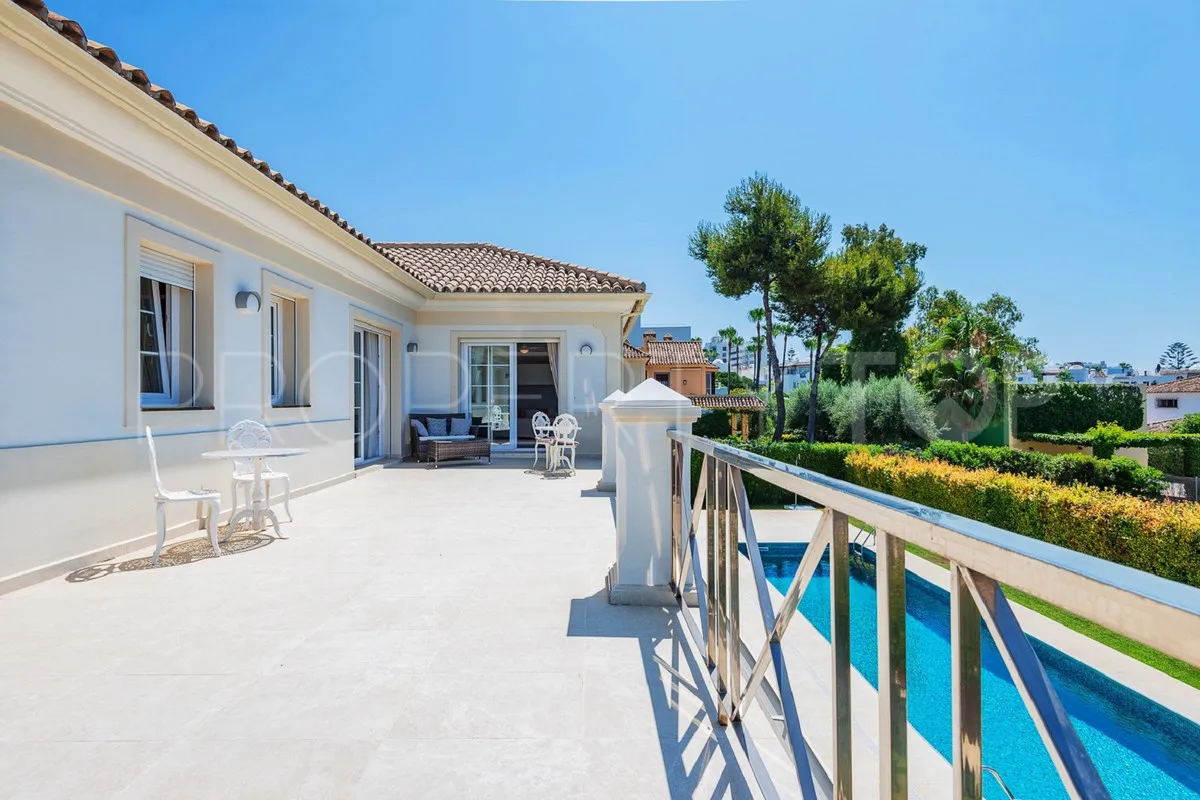 Villa en venta en Marbella Golden Mile