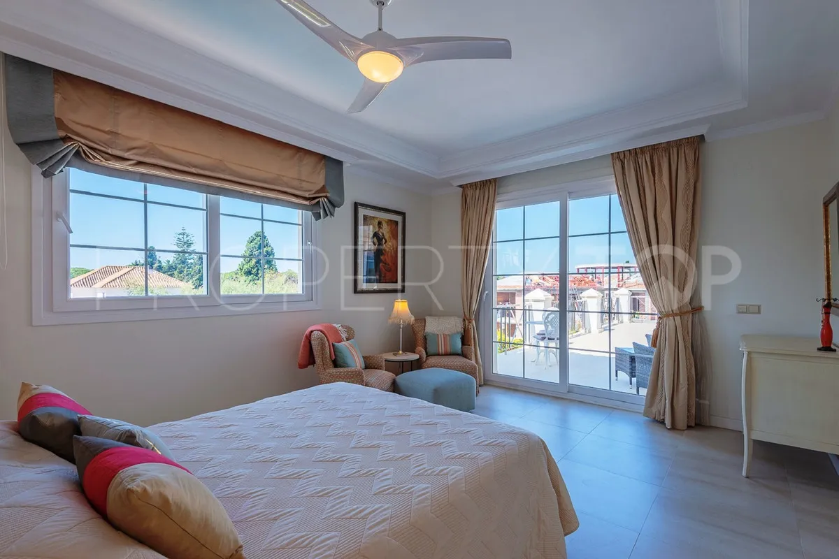 Villa en venta en Marbella Golden Mile