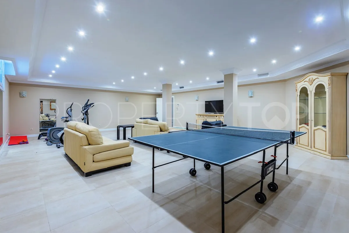 Villa en venta en Marbella Golden Mile