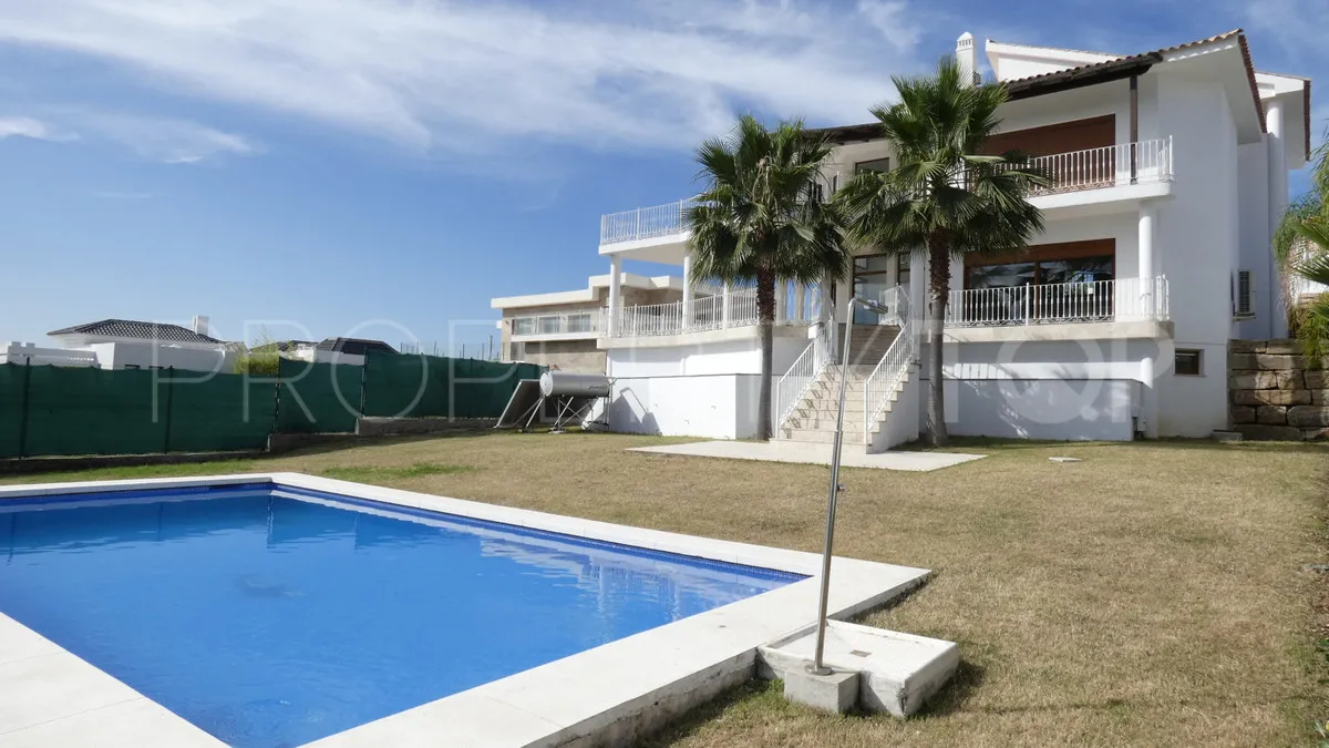 4 bedrooms villa for sale in Los Flamingos