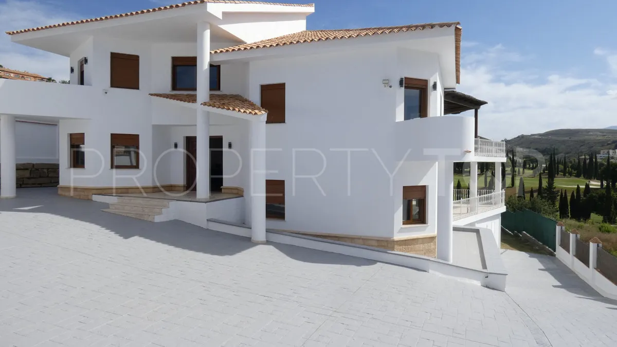 4 bedrooms villa for sale in Los Flamingos