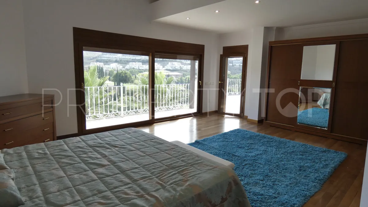 4 bedrooms villa for sale in Los Flamingos