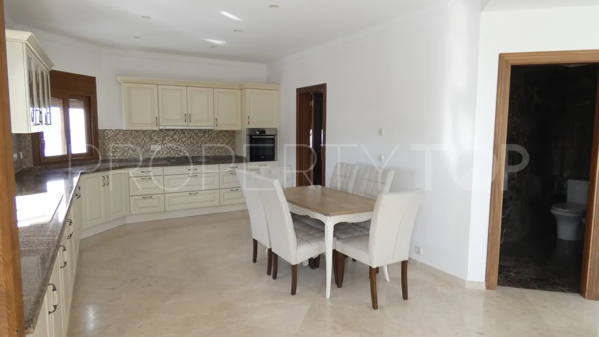 4 bedrooms villa for sale in Los Flamingos