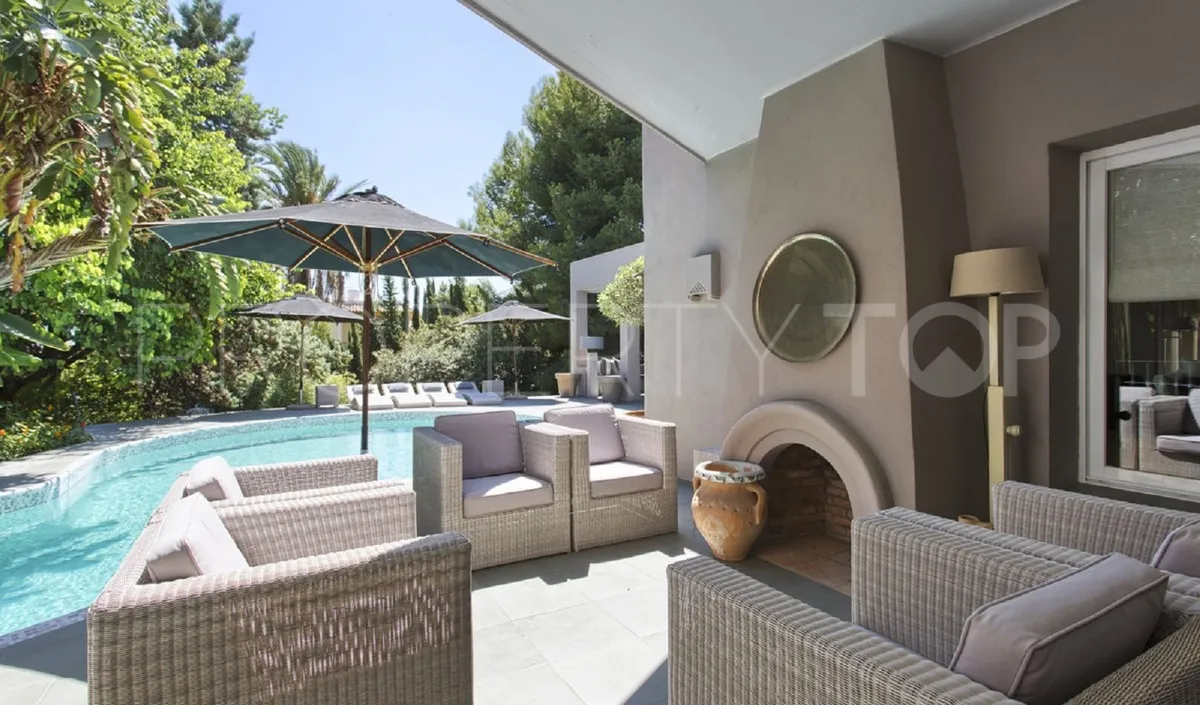 For sale villa in Atalaya