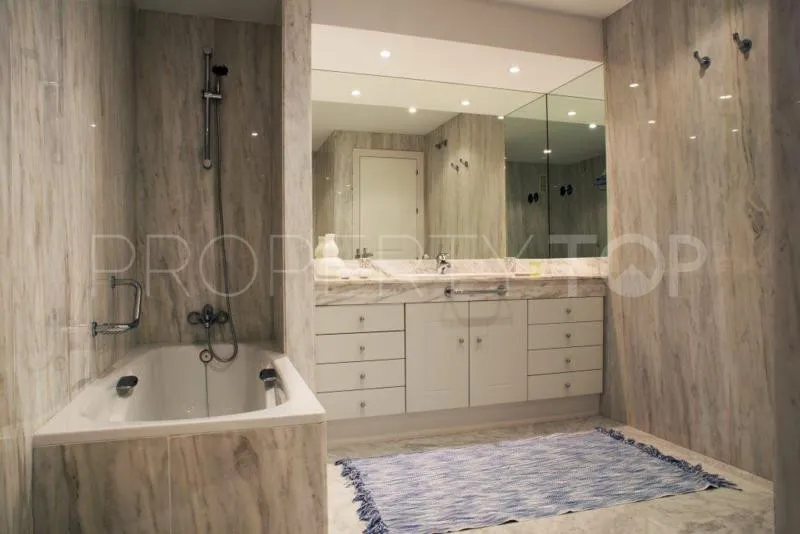 3 bedrooms Marbella - Puerto Banus apartment for sale