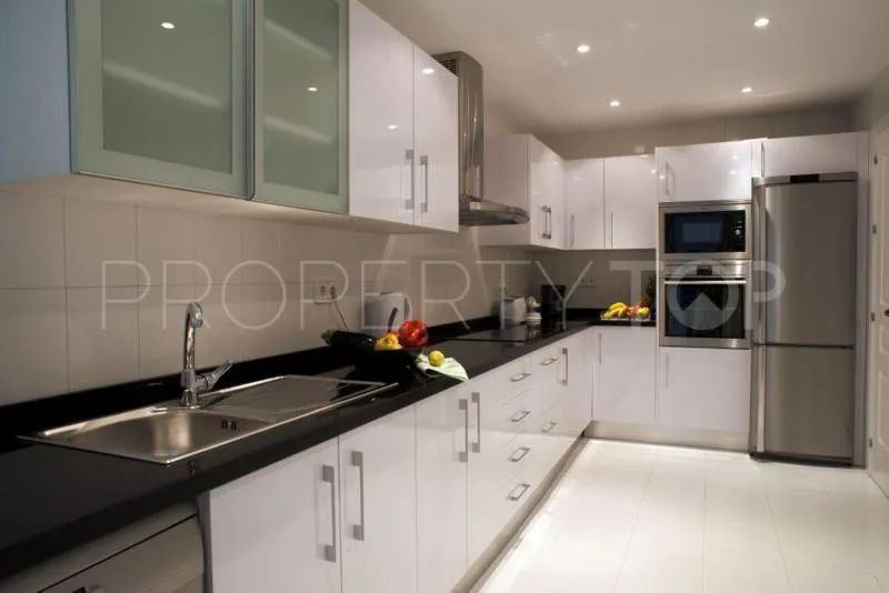 3 bedrooms Marbella - Puerto Banus apartment for sale