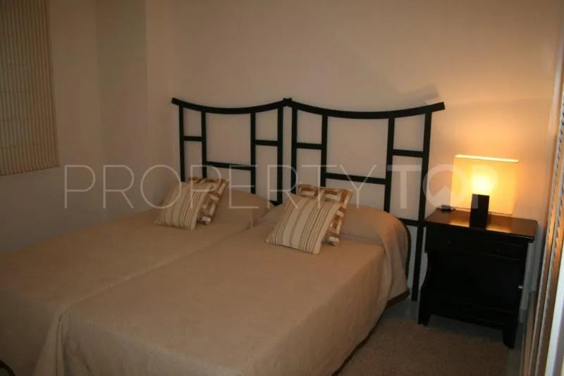 For sale apartment in Marbella - Puerto Banus with 3 bedrooms