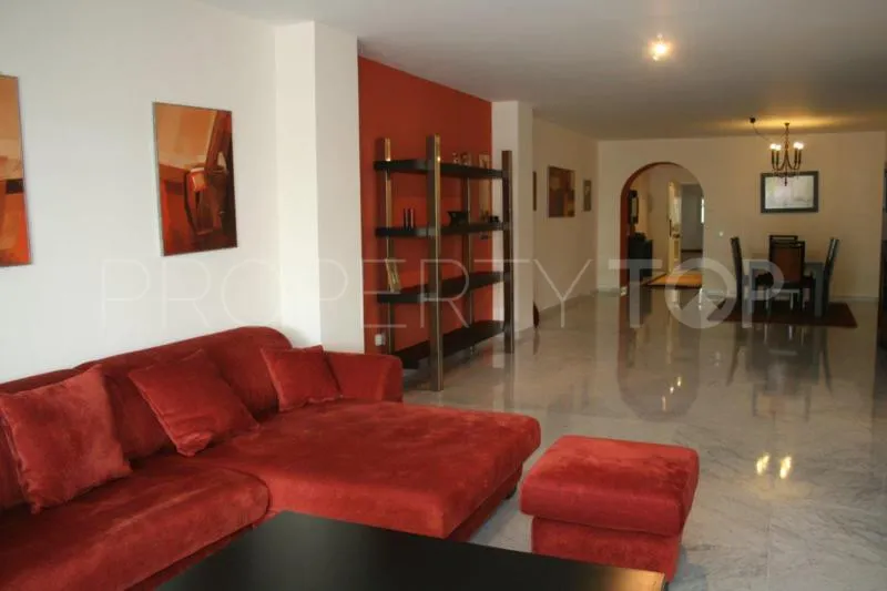 For sale apartment in Marbella - Puerto Banus with 3 bedrooms